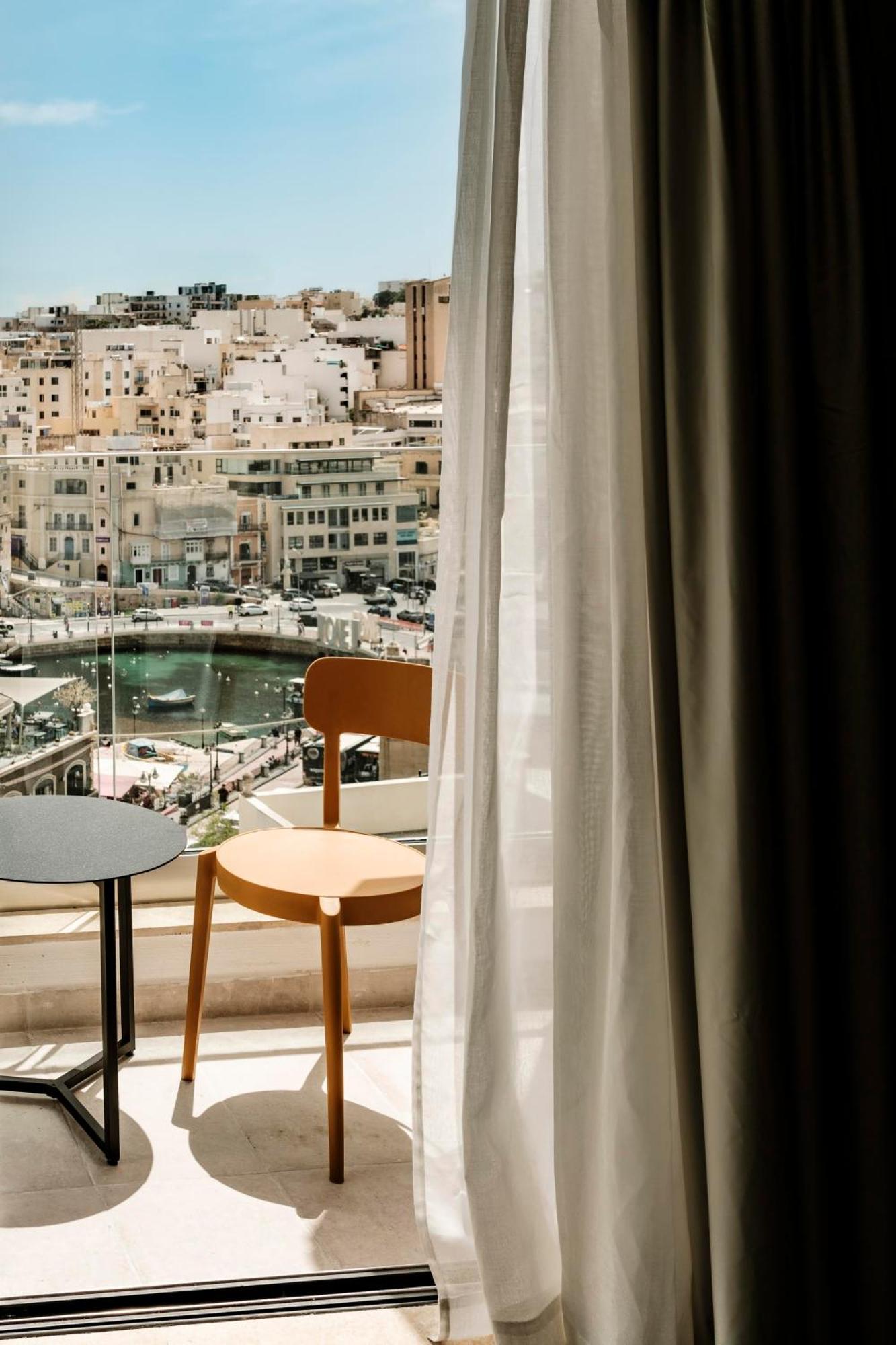 Spinola Hotel Сент Джулианс Экстерьер фото
