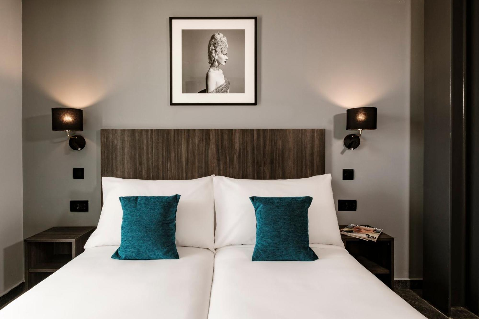 Spinola Hotel Сент Джулианс Экстерьер фото