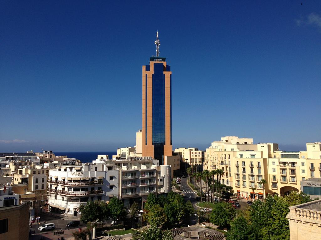 Spinola Hotel Сент Джулианс Экстерьер фото